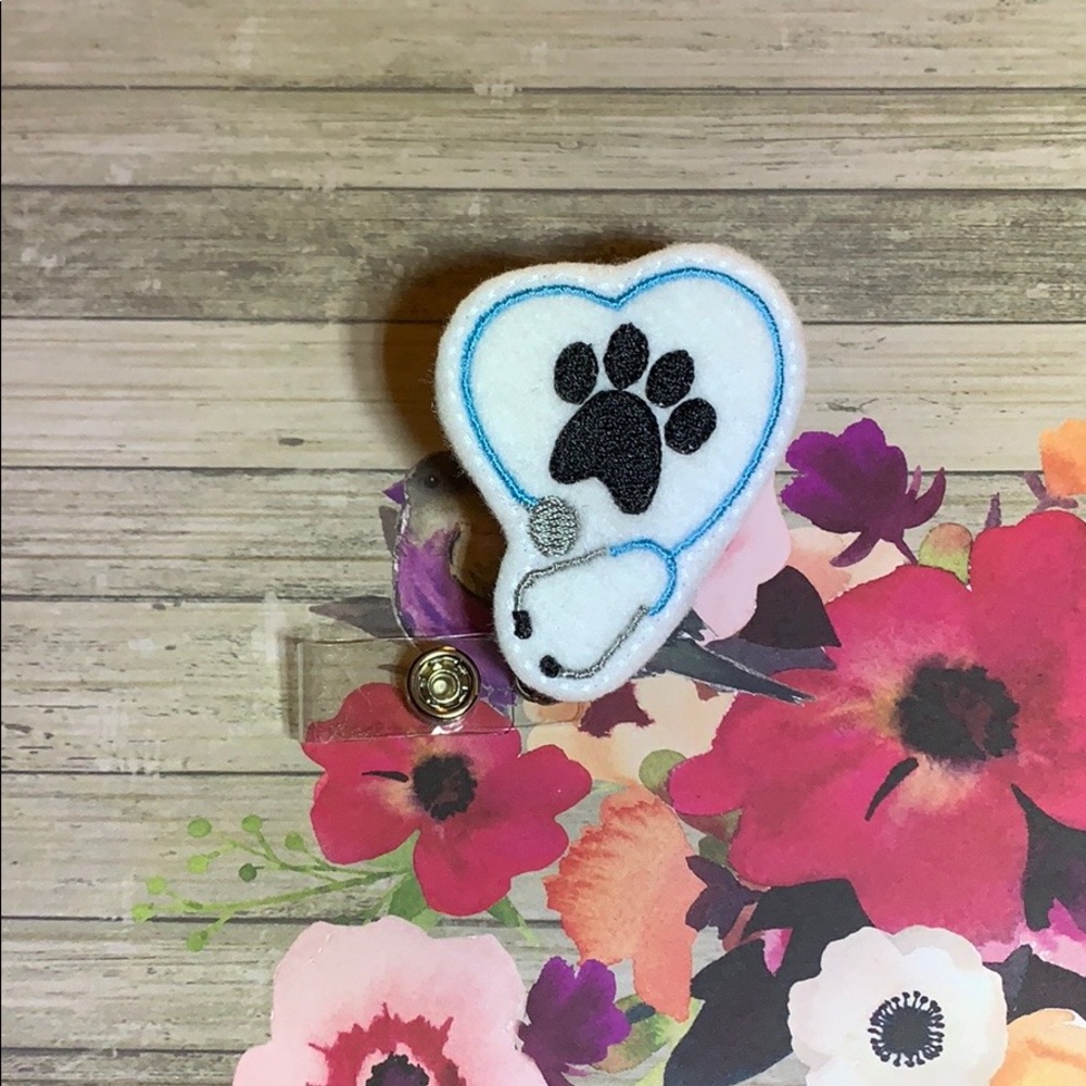 Felt Badge Reel Vet Tech